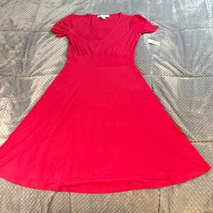 Amazon Essentials Women's Raspberry Red V-Neck Fit & Flare Dress XS NWT